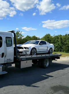 24 hour towing company near me in oakville
